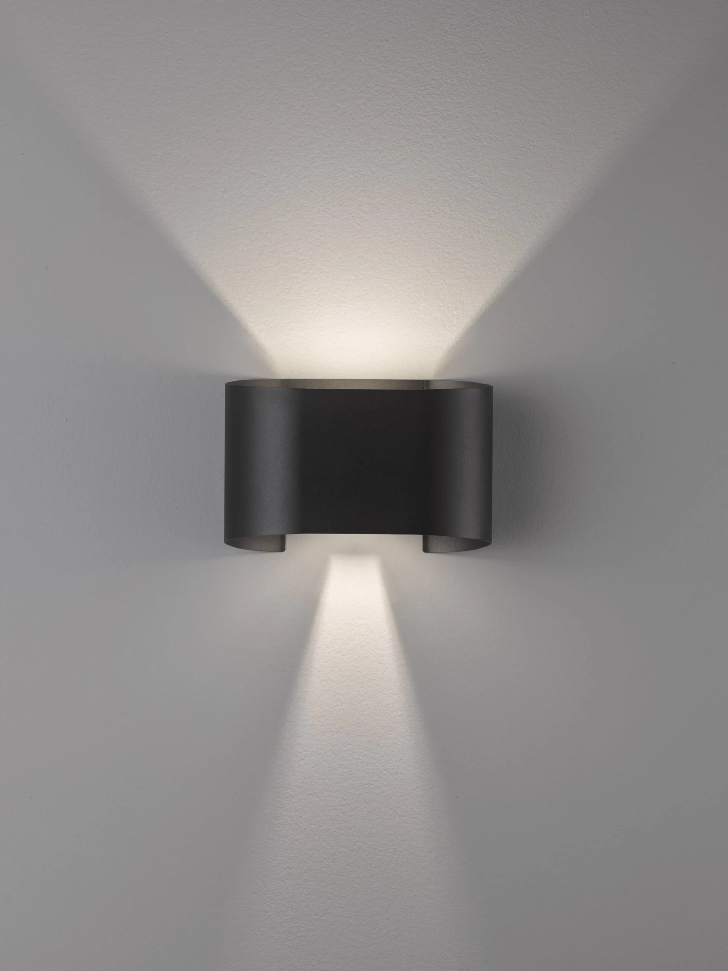 LED-Wandleuchte Wall In Schwarz - (L)9,5 X (B)18 X (H)12 Cm – Bild 4